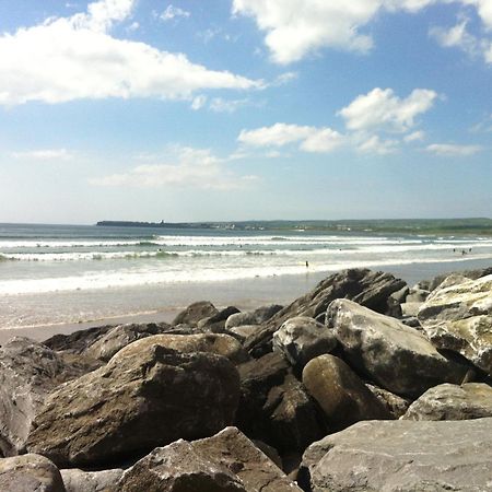 Lios Na Mara Lahinch Villa Bagian luar foto