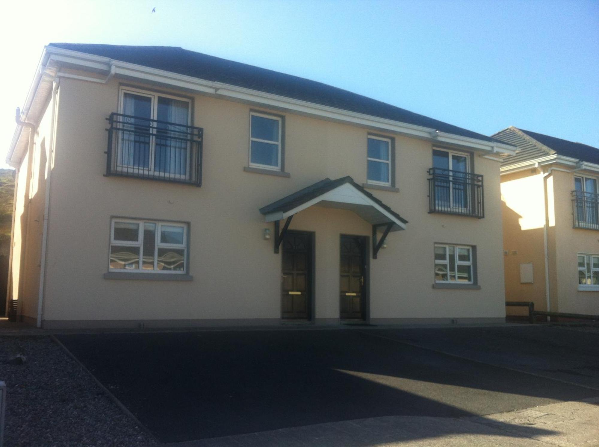 Lios Na Mara Lahinch Villa Bagian luar foto
